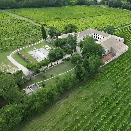 Domaine Celadon Πανσιόν 3*