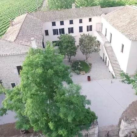 Πανσιόν Domaine Celadon 3*