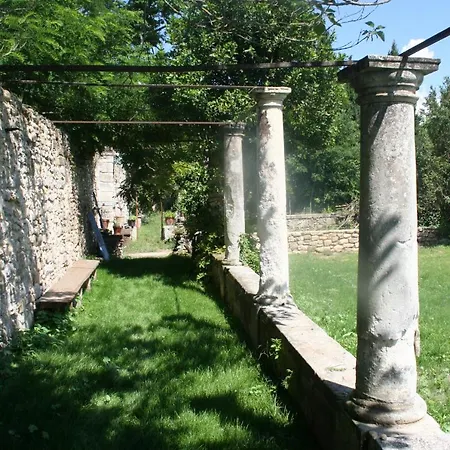 Domaine Celadon Guest house